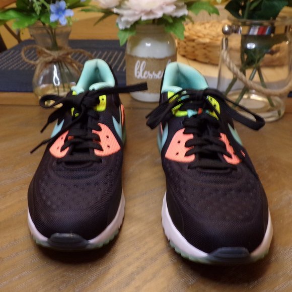 Nike Air Max 90 - Size 7 YOUTH - Picture 5 of 6